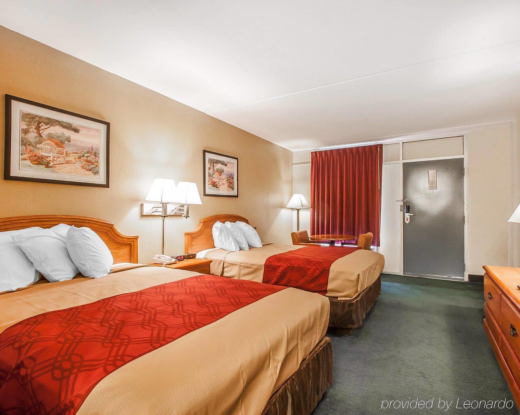 Econo Lodge Cullman Εξωτερικό φωτογραφία